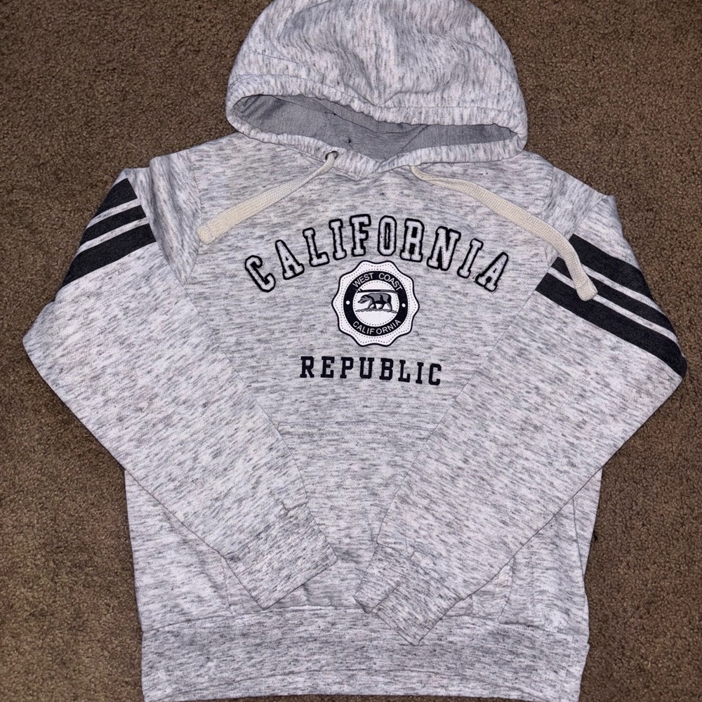 Special One. Gray California Republic Hoodie. Size XS